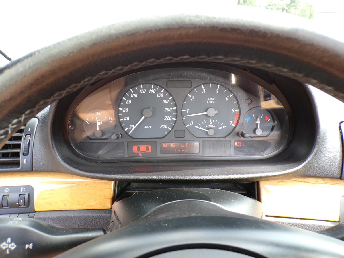 BMW Řada 3