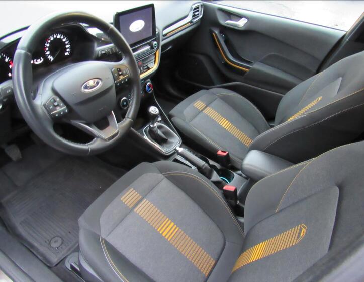 Ford Fiesta 9