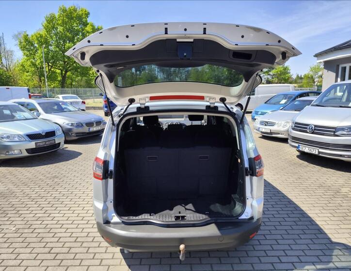 Ford S-MAX 39