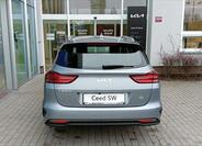 KIA Ceed 4