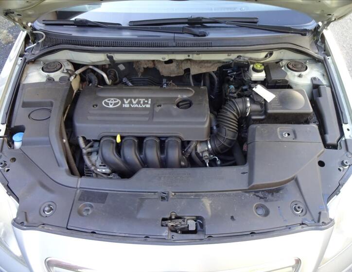 Toyota Avensis 39