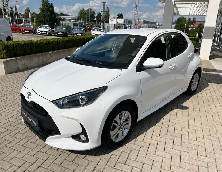 Toyota Yaris 2