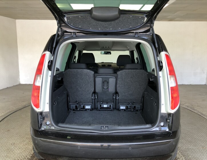 Škoda Roomster 13