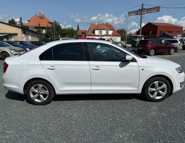 Škoda Rapid 8