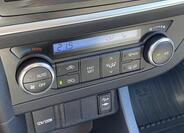 Toyota Auris 24