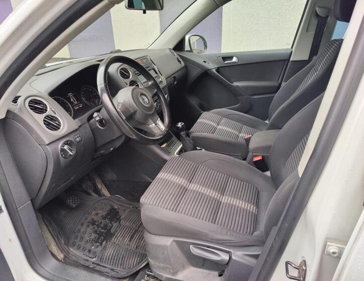Volkswagen Tiguan 5