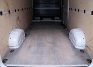 Volkswagen Crafter 10