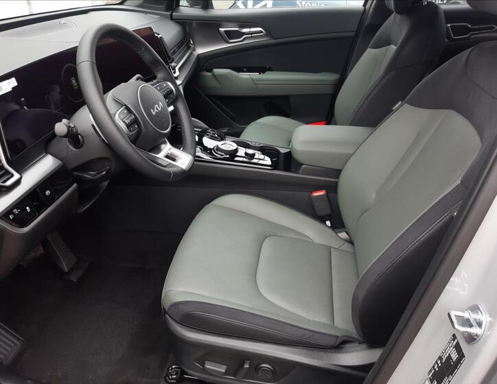 KIA Sportage 11