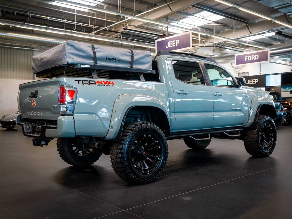 Toyota Tacoma