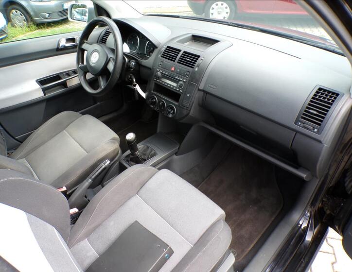 Volkswagen Polo 23