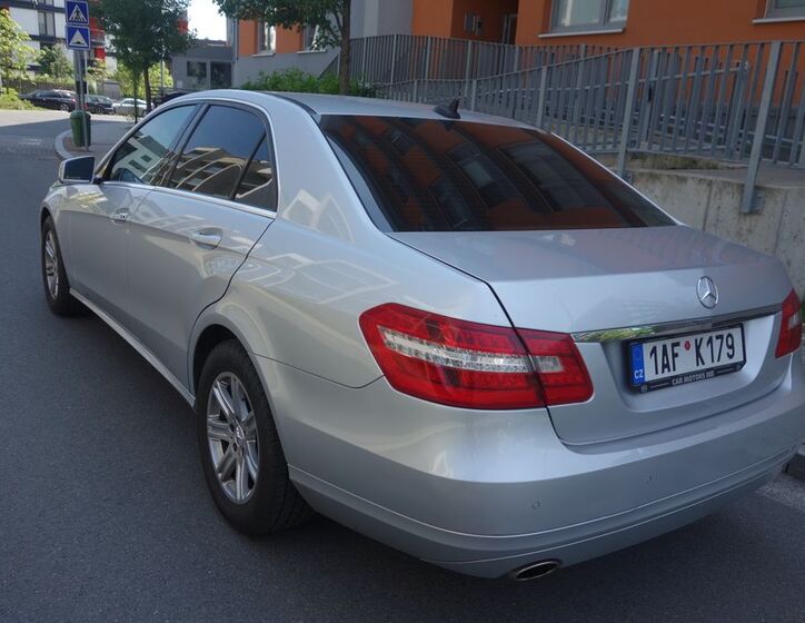 Mercedes-Benz Třídy E 10