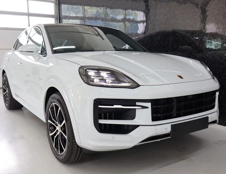 Porsche Cayenne 1