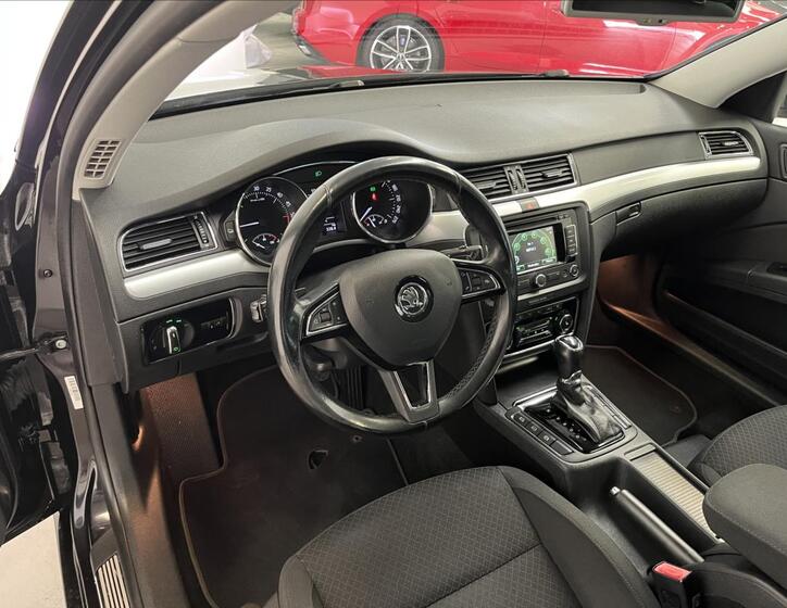Škoda Superb 6