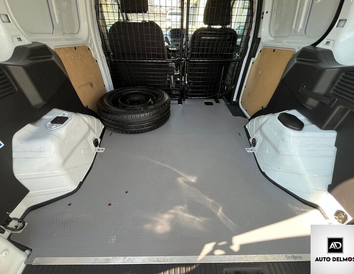 Ford Transit Courier 40