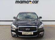 Infiniti Q70 2