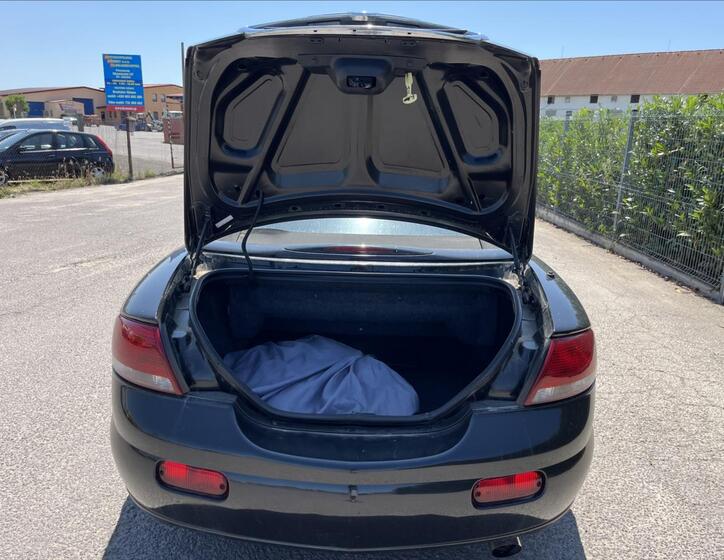 Chrysler Sebring 29