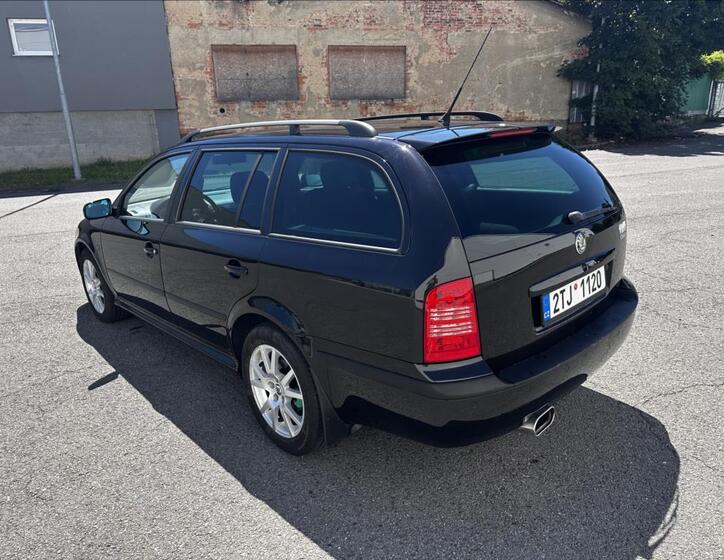 Škoda Octavia 8