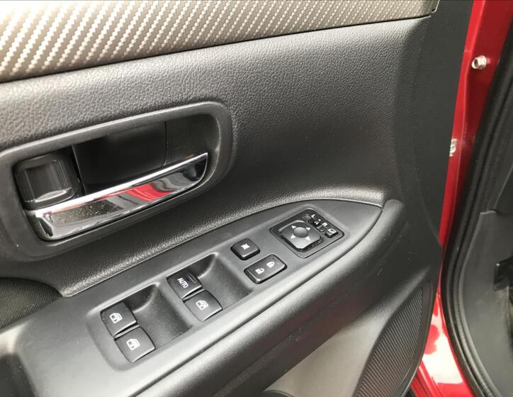 Mitsubishi Outlander 9