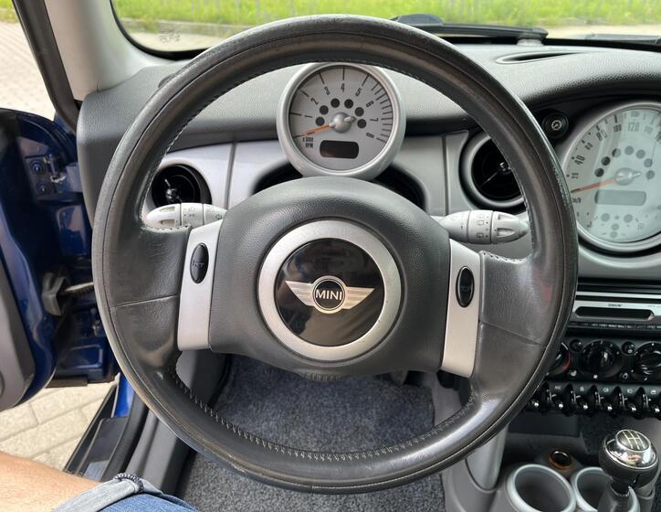 Mini Cooper 18