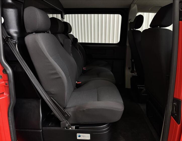 Volkswagen Transporter 33