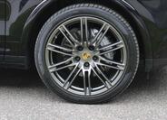 Porsche Cayenne 13