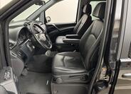 Mercedes-Benz Viano 30