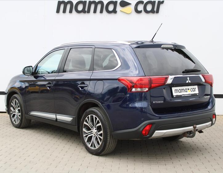 Mitsubishi Outlander 5