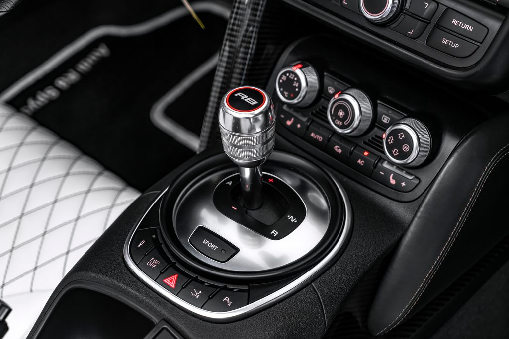 Audi R8