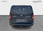 Mercedes-Benz Vito 4