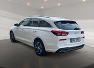 Hyundai i30 4