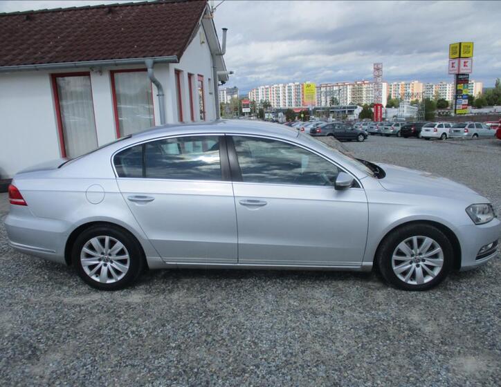 Volkswagen Passat 4