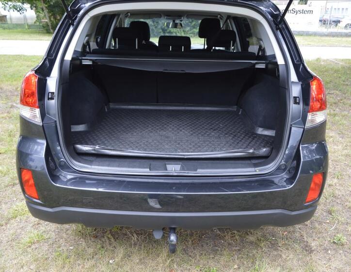 Subaru Outback 12