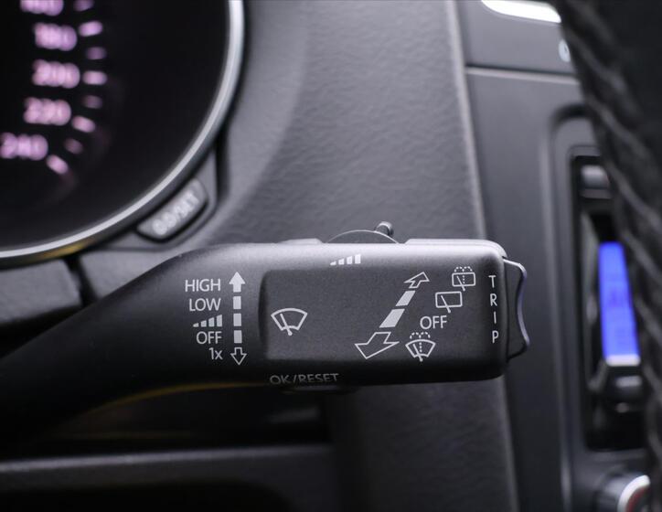 Volkswagen Golf 22