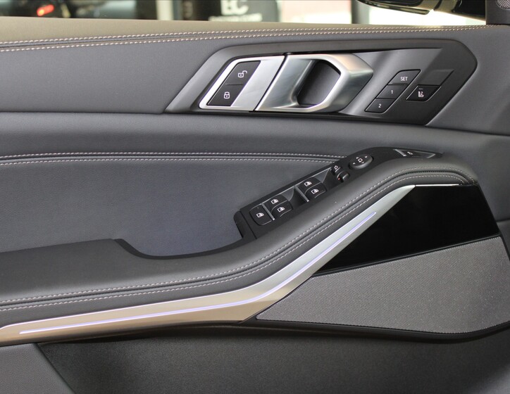 BMW X5 13