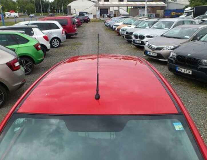 Suzuki Alto 18