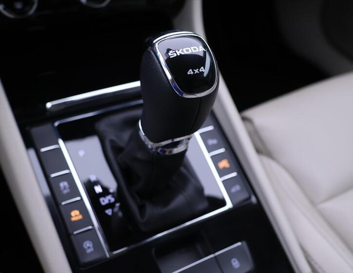 Škoda Superb 37