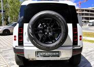 Land Rover Defender 5
