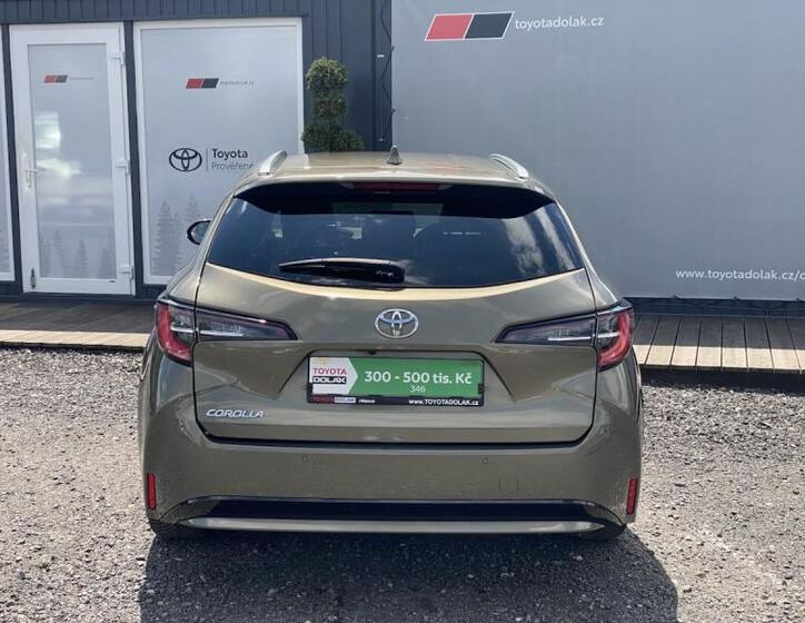Toyota Corolla 6