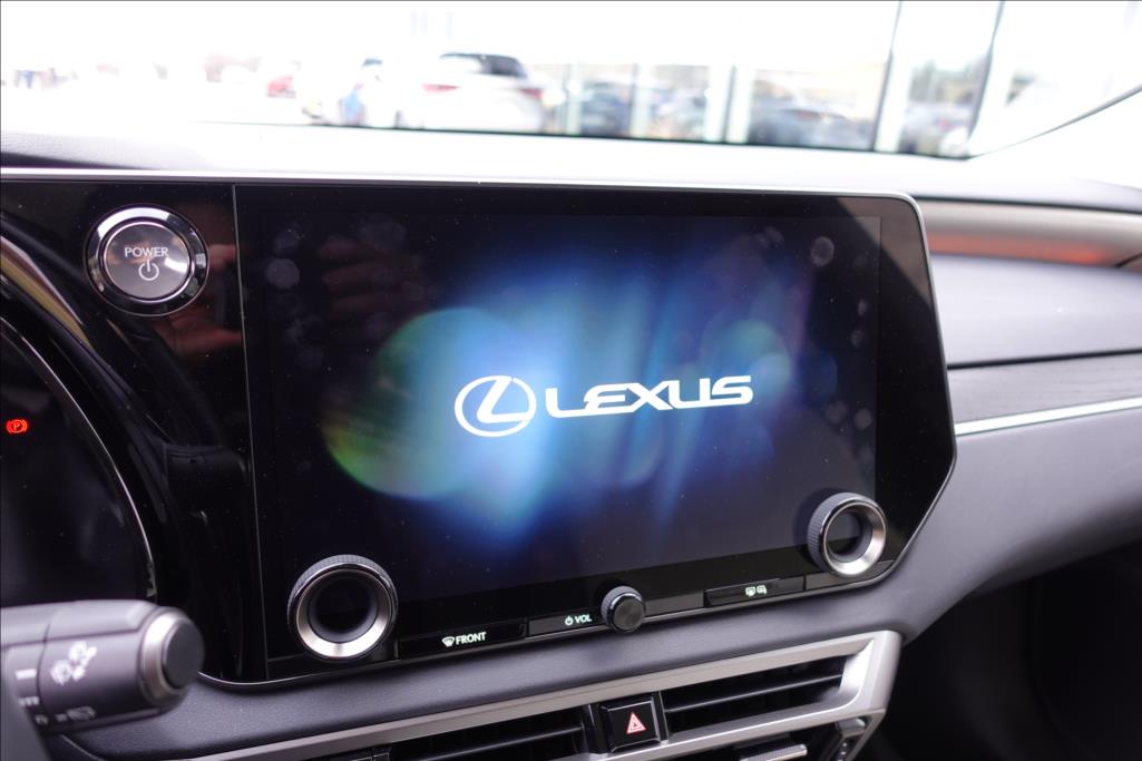 Lexus RX 450h plus