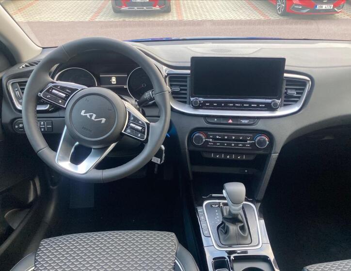 KIA XCeed 5
