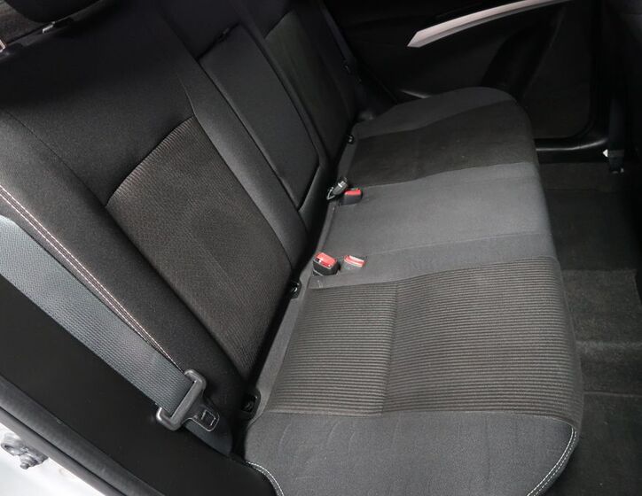 Suzuki SX4 12