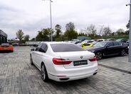 BMW Řada 7 4