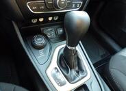 Jeep Cherokee 32