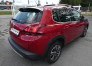 Peugeot 2008 9