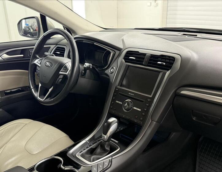 Ford Mondeo 8
