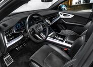 Audi Q8 12