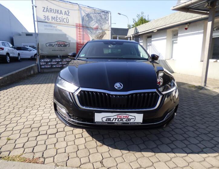 Škoda Octavia 8
