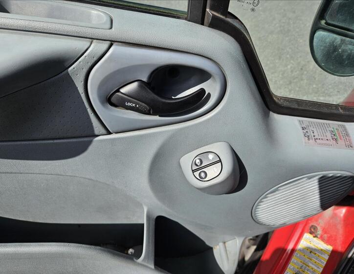 Ford Transit 7