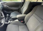 Toyota Avensis 34