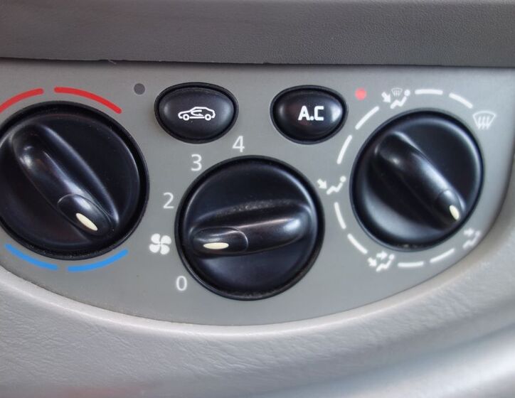 Opel Vivaro 29